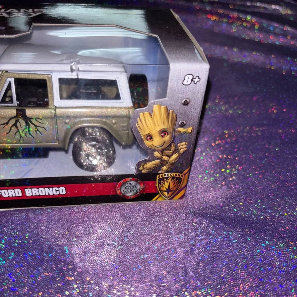 Marvel Model Diecast Cars by Jada Set